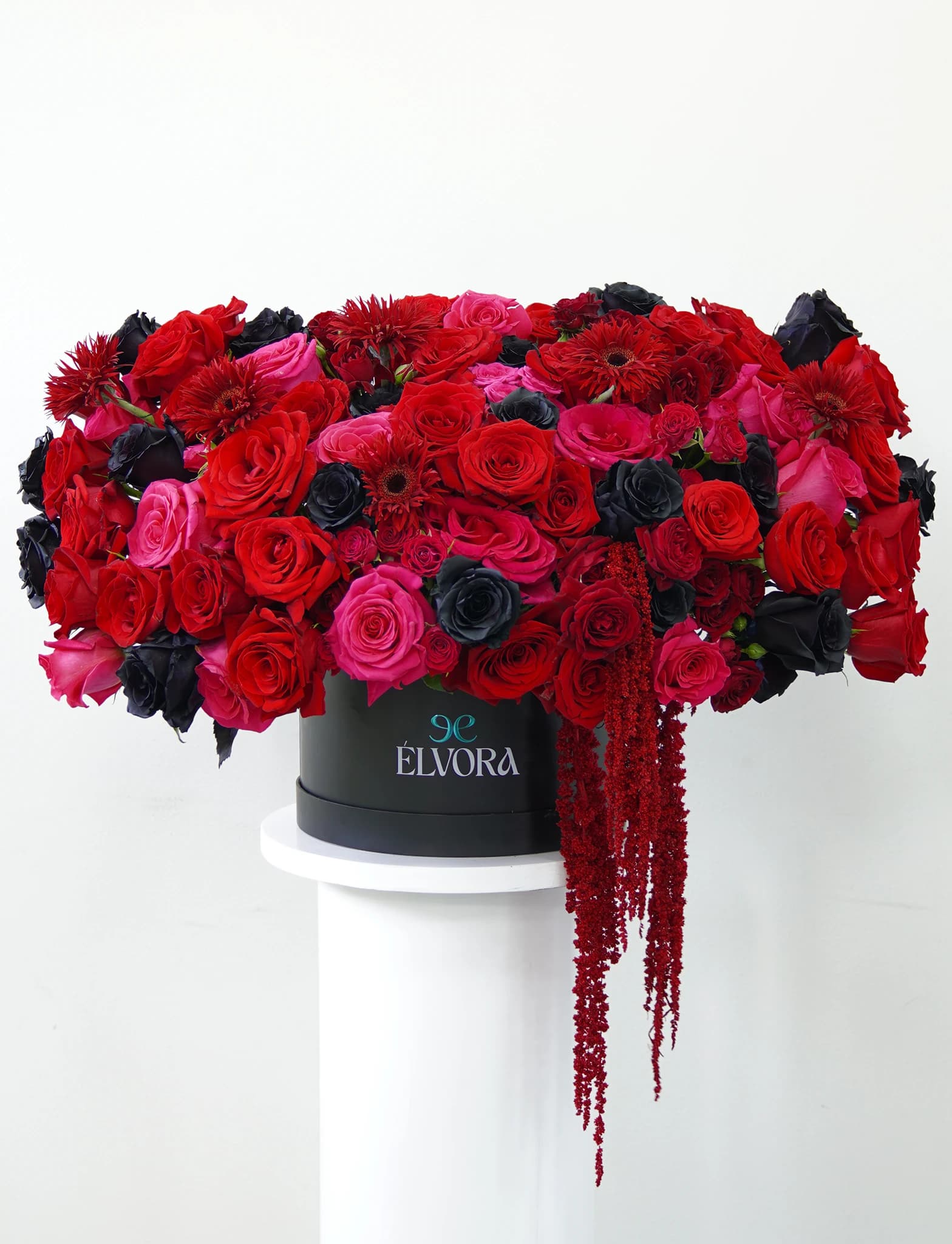 Valentine's Day Flowers Dubai Luxury Collection